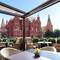 Отель Four Seasons Hotel Moscow