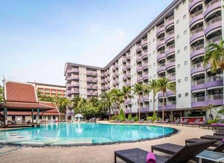 Отель Heeton Concept Hotel Pattaya