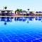 Отель Akkan Beach Hotel, Bodrum