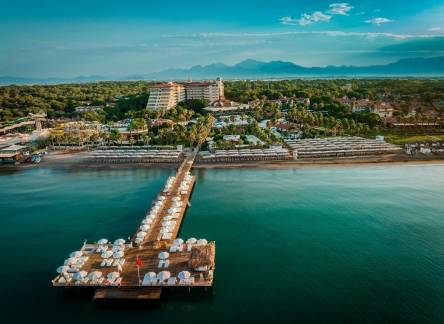 Отель Bellis Deluxe Hotel