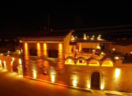 Отель Avanos Suites