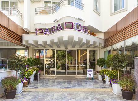Отель Parador Suite Apart Hotel