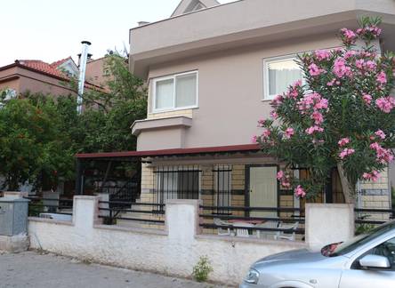 Отель Turunc Gulsen Apartmani
