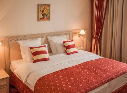 Отель Lotus Hotel
