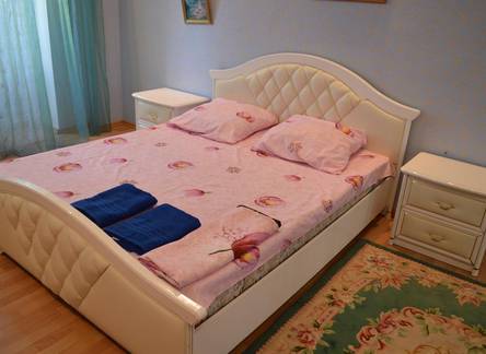 Отель Apartment Dzerzhinskogo 56