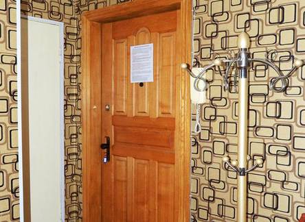 Отель City Rent Apartment on Derzhinskogo 8
