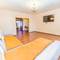 Отель Vlstay Apartment Muravieva-Amurskogo str