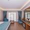 Отель Magnaura House Hotel