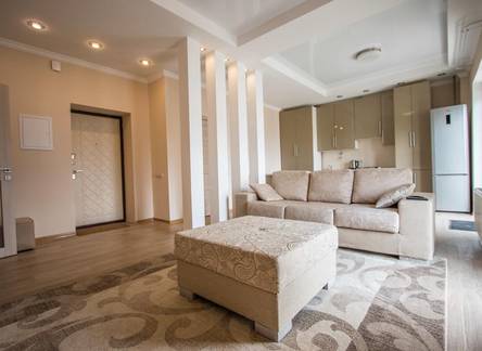 Отель Apartment on Revolutzhionnaya
