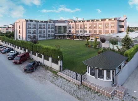 Отель Elmas Garden Inn Wellness & Spa