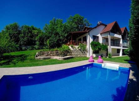Отель Villa Country Yanik
