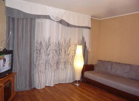 Отель Apartment on Kommunist prospect 56