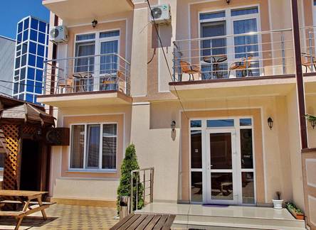 Отель Tikhaya Gavan Guest House