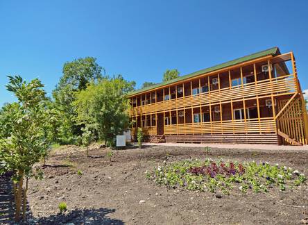 Отель Polyana Cottages