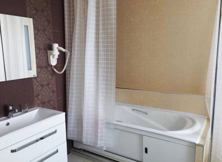 Отель Hotel Ankor