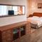 Отель Hotel Ankor
