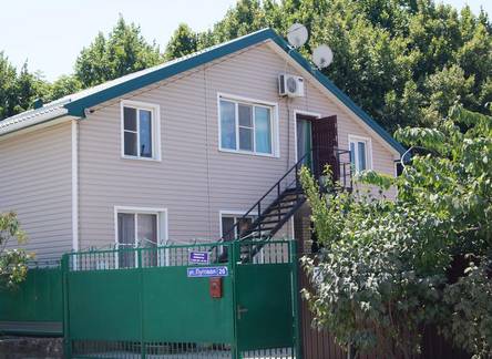 Отель Guest House Pod Lipami