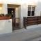 Отель Loggin Holiday House