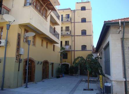 Отель Old Port Hotel