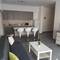 Отель Malibu Court Apartments
