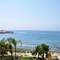 Отель Luxury Virginia Seafront Villas