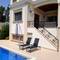 Отель Luxury Virginia Seafront Villas