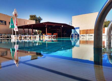 Отель Florea Hotel Apartments