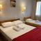 Отель Hotel Ionion