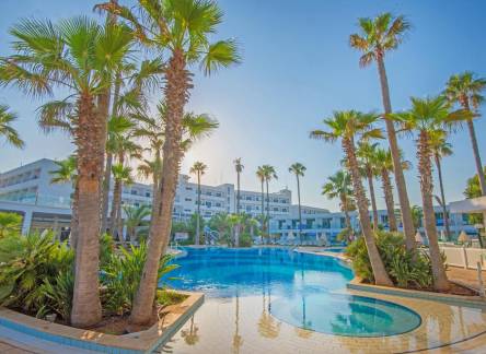 Отель Dome Beach Hotel Resort