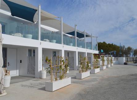 Отель Blue Harbour Boutique Apartments