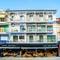 Отель Hotel Zefyros