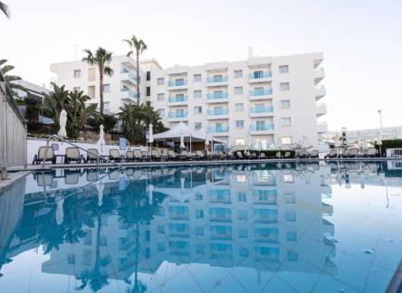 Отель Vrissaki Hotel Apartments