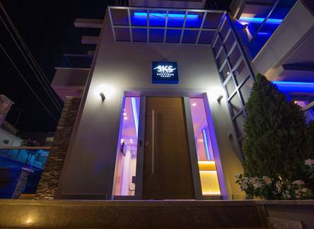 Отель SKS Boutique Rooms