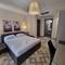 Отель Sissy's Boutique Apartments