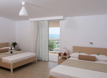 Отель Protea's Seacret Sea View Studios