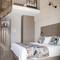 Отель Royalty Suites