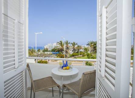 Отель Protaras Central Sunrise