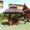 Отель Golden Teak Resort Baan Sapparot