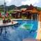 Отель Golden Teak Resort Baan Sapparot