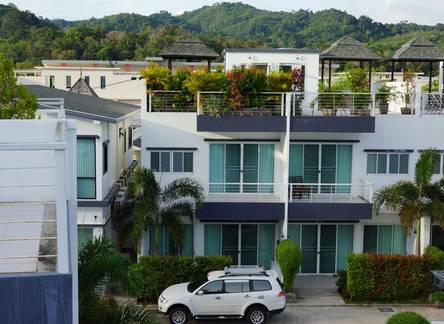 Отель Townhouse In Kamala Beach