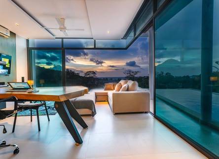 Отель Villa Paradesa by Lofty