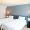 Отель Grand Tower Inn Sathorn Hotel