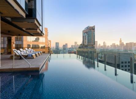 Отель Hotel Indigo Bangkok Wireless Road