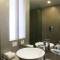 Отель Whispering Palms Beach Resort