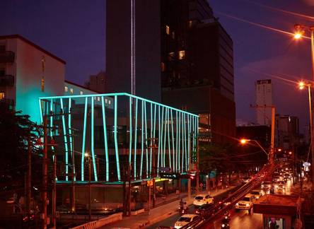 Отель Red Planet Surawong