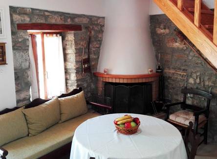 Отель Sfirakis Traditional House