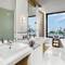 Отель AVANI+ Riverside Bangkok Hotel