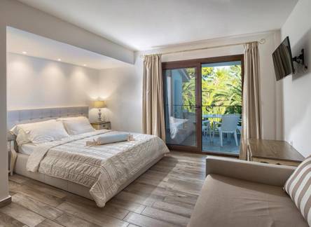 Отель Hotel Pilalidis