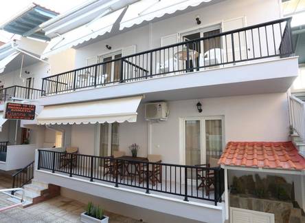 Отель Eleni Rooms (ex Gianna Rooms)