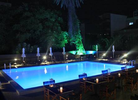 Отель Amphitryon Hotel